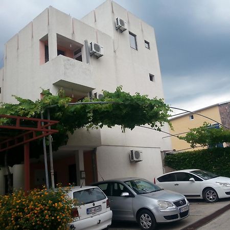 Apartments Bojanic Bar Bagian luar foto